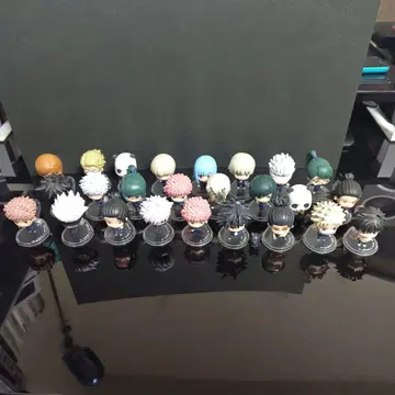 주술회전 캡슐 피규어 컬렉션