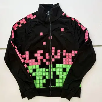 Puma 그래픽 저지 블랙/핑크/그린