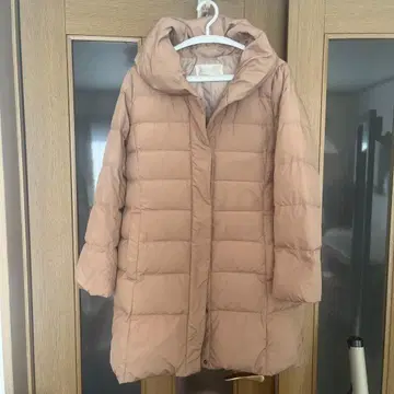 [ 새상품급 ] 베이지 다운 자켓 42호 사이즈