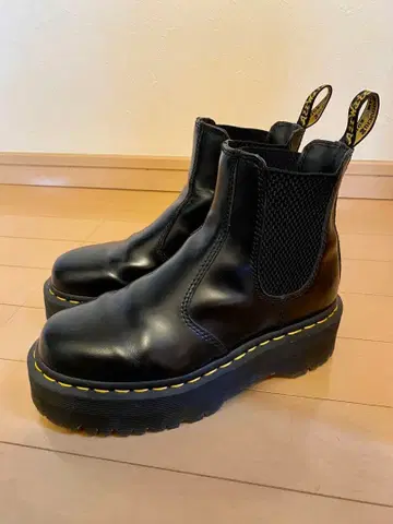 닥터마틴 첼시 부츠 블랙