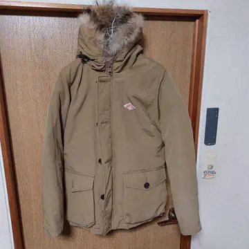 단톤 퍼 다운 자켓 사이즈 36