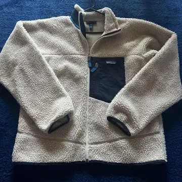 Patagonia 레트로X 플리스 자켓 크림/네이비