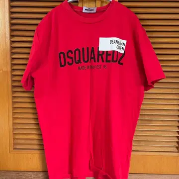 DSQUARED2 레드 T셔츠 XL