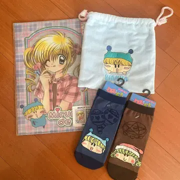 [ 새상품 ] 밀모데퐁 세트 클리어 파일(2장 세트) 양말 2켤레 복조리