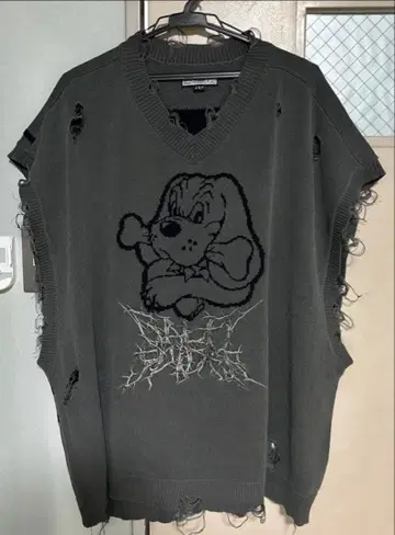 GALFY 데미지 니트 베스트