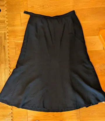 레리안 플레어 스커트 13+ 모 100%