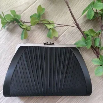 미사용 정가 1만 엔 이상 포멀 클러치백