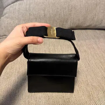 페라가모 핸드백