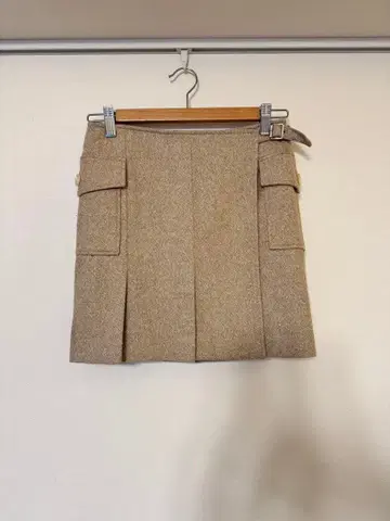 핑키 다이앤 포켓 부착 두꺼운 원단 울 랩스커트