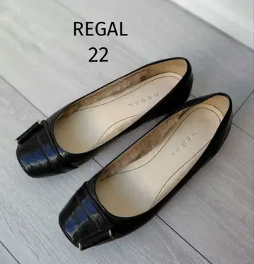 REGAL 다크 브라운 퍼 플랫슈즈 22 펌프스