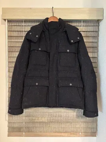 BOYCOTT 블랙 다운 자켓