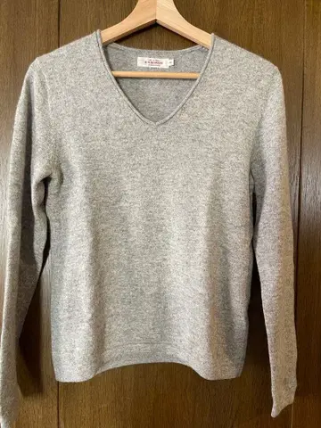 할리우드 런치 마켓 H.R. MARKET V넥 스웨터 XS