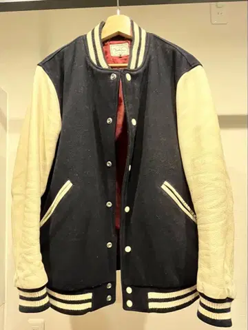 프릭스스토어 바시티 자켓 소매 가죽 XL