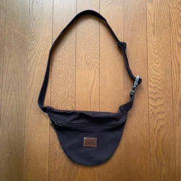 PARK DELI 미니 바디백