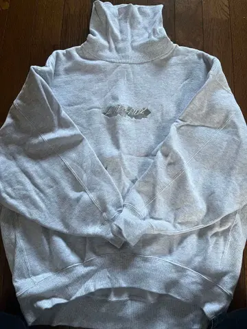 그레이 맨투맨 M 사이즈