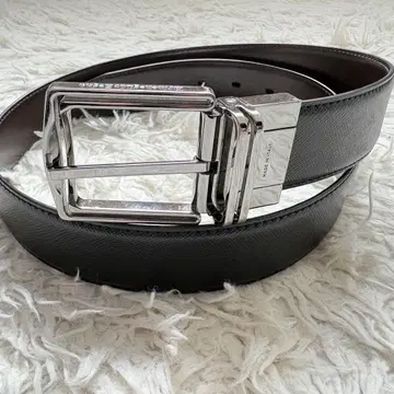 새상품급 Ermenegildo Zegna 회전식 리버서블 가죽 벨트