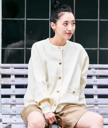 프릭스스토어 골드 버튼 가디건 프리 사이즈