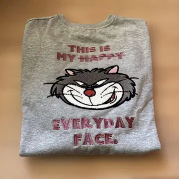 새상품 디즈니 루시퍼 트레이닝복 L 사이즈 사가 자수 속기모