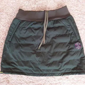 and per se 다크 그린 스커트