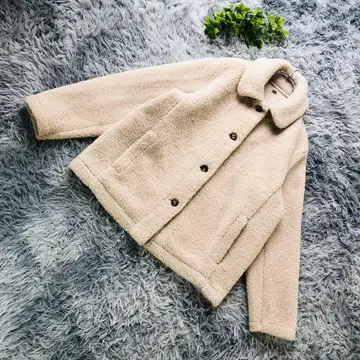 UNIQLO [ M ] 겨울 활약 크림색 보아 자켓 스탠드 카라