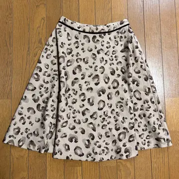 레스 빠세 레오파드 플레어 스커트 S 사이즈
