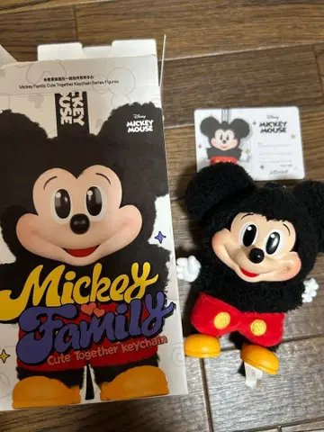 POPMART 미키 패밀리 미키마우스 봉제 인형 키링