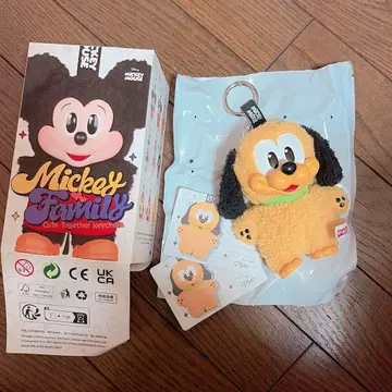 POPMART 미키 패밀리 플루토 미사용 새상품