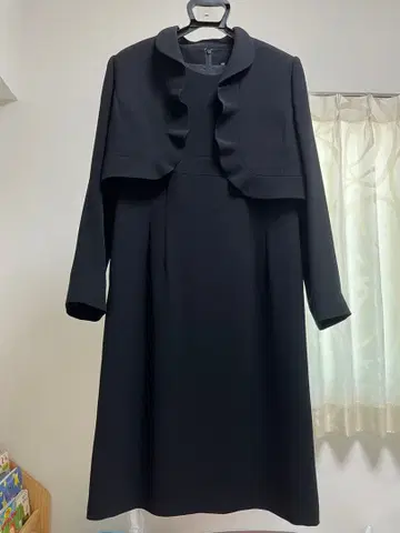 블랙 포멀 이 13호