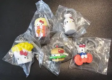 헬로키티 아메리칸 디자인 메지루시 액세서리