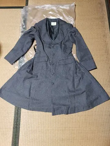 Metamorphose 코트 원피스