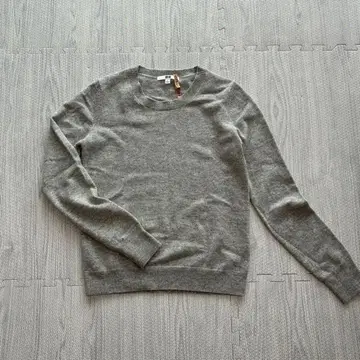 UNIQLO 캐시미어 크루넥 스웨터