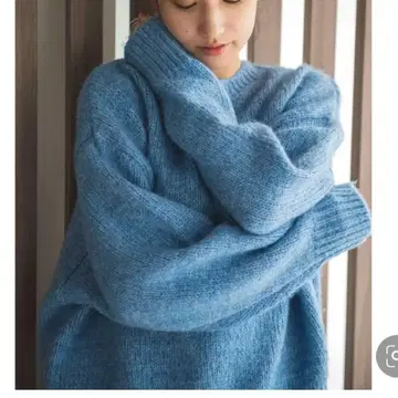 Ungrid 언그리드 모헤어 혼방 루즈 니트 블루