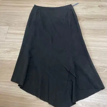 [ 여성용 ] 블랙 플레어 스커트 그랑 야마타카