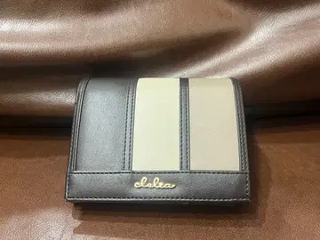 Clelia 접이식 지갑 블랙/베이지 미사용