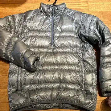 THE NORTH FACE 그레이 다운 자켓