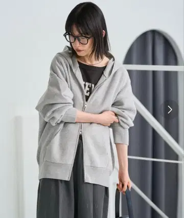 프릭스스토어 맨투맨 라이크 지퍼 니트