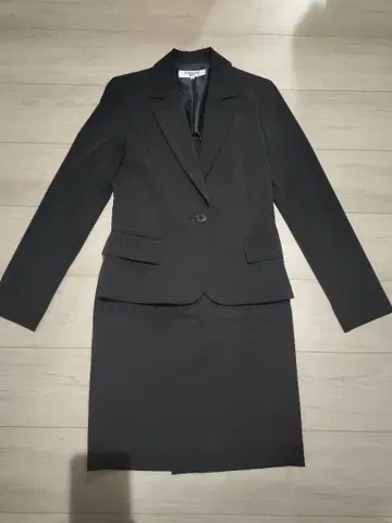 [ NATURAL BEAUTY BASIC ] 블랙 비즈니스 정장