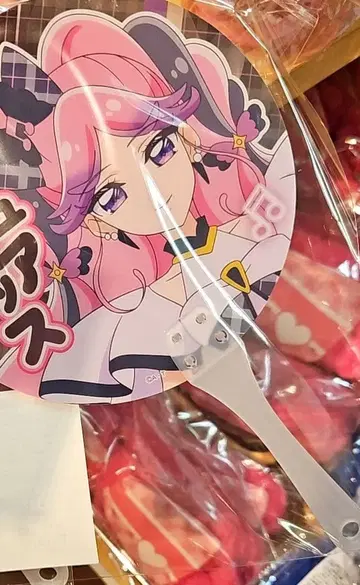 아이돌 프리큐어 라그나 부채 큐어 키스