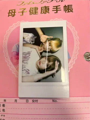 악마의 키스 투샷 폴라로이드 2