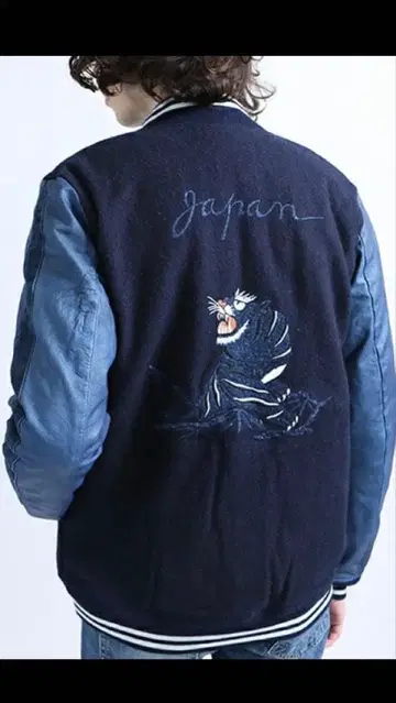 REMI RELIEF 바시티 자켓 스카잔 인디고 염색