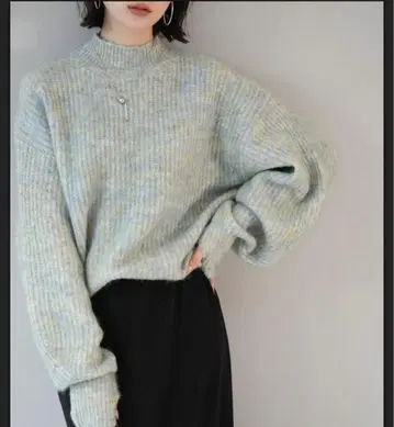 뤼미에 핑거홀 믹스얀 모헤어 터치 니트 풀오버