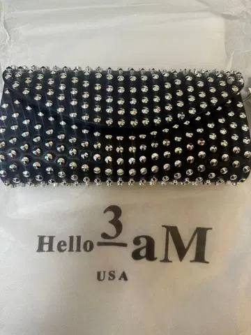 Hello 3am 스터드 숄더백 새상품