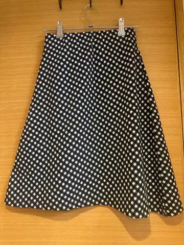 Narcissus 블랙 화이트 체크 미디 스커트 사이즈 F 새상품