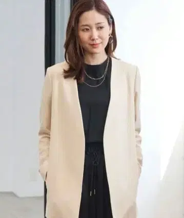 ANAYI 아이보리 노카라 자켓 사이즈 38