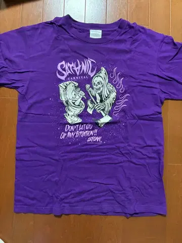 LEFLAH 새터닉 카니발 콜라보 T셔츠 L 사이즈