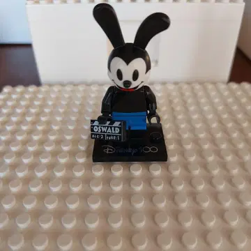 오즈왈드 디즈니100 피규어