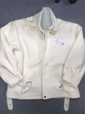 [ neos ] 빅 실루엣 보아 안감 벌룬 슬리브 코트 자켓