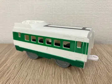 프라레일 E2계 리바이벌 200계 페인팅 중간차