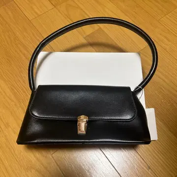 블랙 합성 피혁 핸드백 미사용 새상품 택 포함