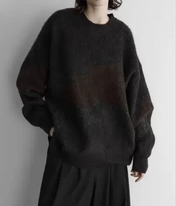 [ 새상품급 ] remer 루즈 섀도우 그라데이션 니트 브라운